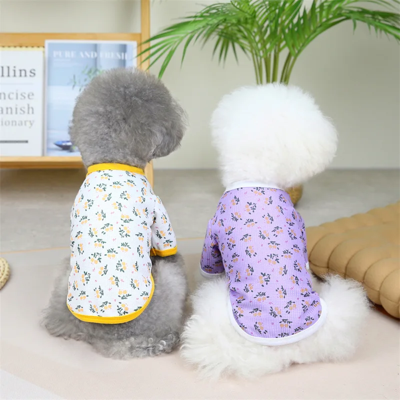 

New Warm Autumn And Winter Small Floral Cardigan Sweater Spot Of Small And Medium-sized Cats And Dogs Pet Clothing Customizable