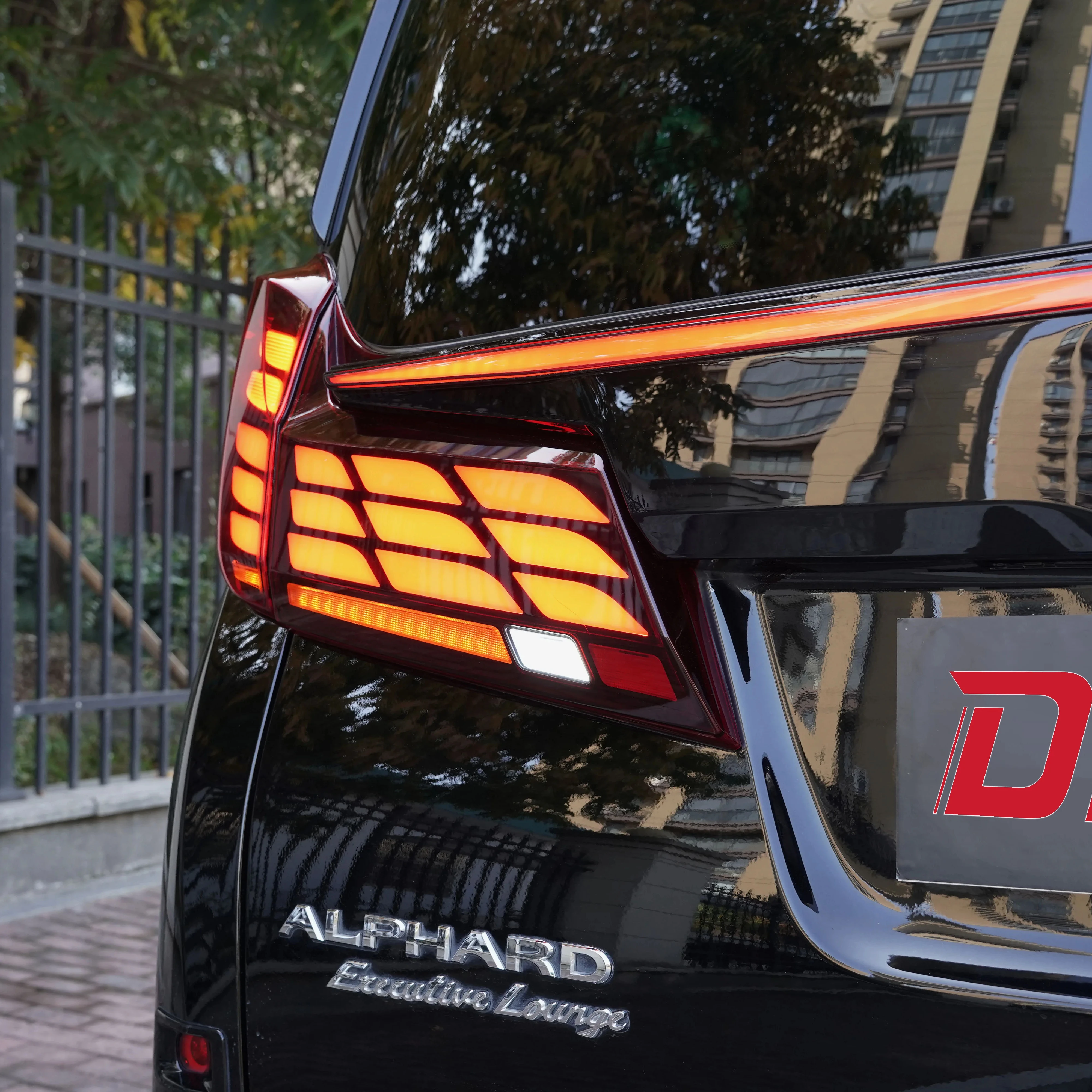 

Car Modified Led Tail Light Rear Lamp For TOYOTA ALPHARD VELLFIRE LED Tail Lamp 2015-2023 Year spoiler