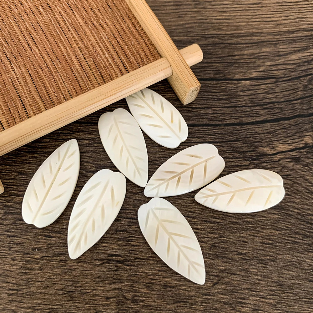 

Natural Freshwater Shell Leaf Pendant Cameo Tree No Hole Patch MOP DIY Charm Brooch Hairpin Jewelry Gift Craft Accessories