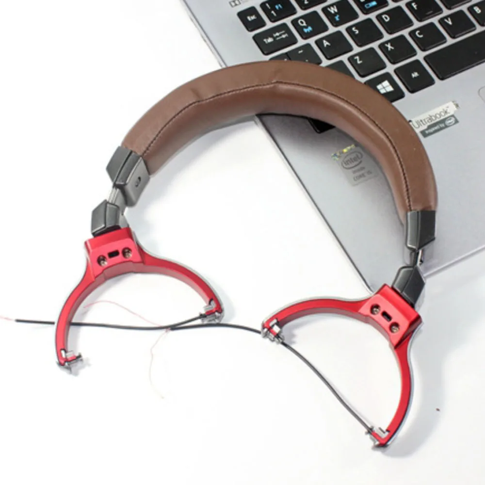 For Audio technica ATH-MSR7 MSR7 Head Band Headphone Headband Cushion Hook Headphone Hook Repair Parts Headphone Hook
For Audio technica ATH-MSR7 MSR7 Head Band Headphone Headband Cushion Hook Headphone Hook Repair Parts Headphone Hook