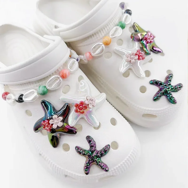 

Cute Starfish Pearl Chain Sandals Accessories Fashion DIY Shoe Charms Designer Whole Set Quality Clogs Shoe Buckle New Arrivals