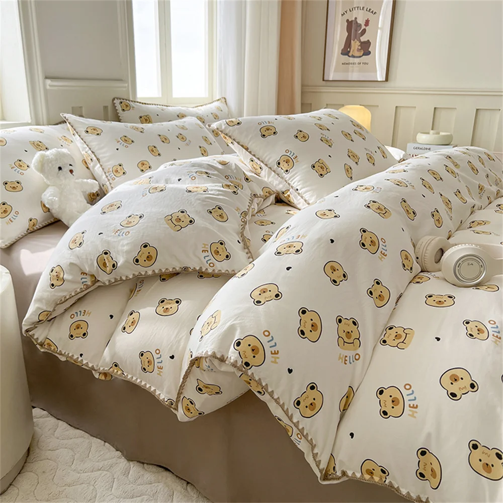 

Quilt Cover Set Bear Washed Cotton Bed Sheet Four-piece Bedding Set Pillowcase for Adults and Kids Summer Comforter Set Stussy