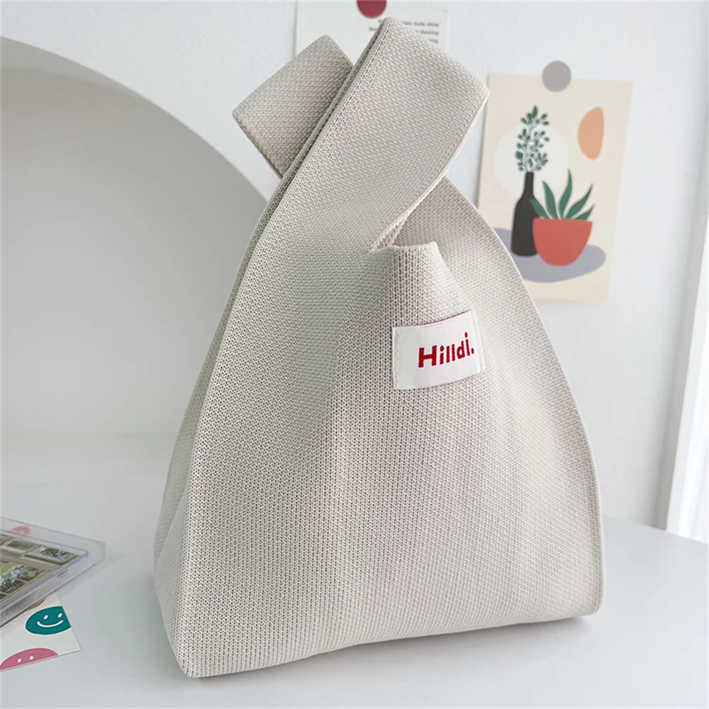 Niche Solid Color Knitted Vest Bag Women Handwoven Handbag Japanese Style Versatile Portable Casual Shopping Bag Bucket Bag
Niche Solid Color Knitted Vest Bag Women Handwoven Handbag Japanese Style Versatile Portable Casual Shopping Bag Bucket Bag