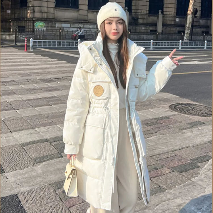 2023 New Down Jacket Women's Korean Edition Mid length White Duck Down Thickened Waist Warmth Hooded Winter Cotton Coat 
2023 New Down Jacket Women's Korean Edition Mid length White Duck Down Thickened Waist Warmth Hooded Winter Cotton Coat