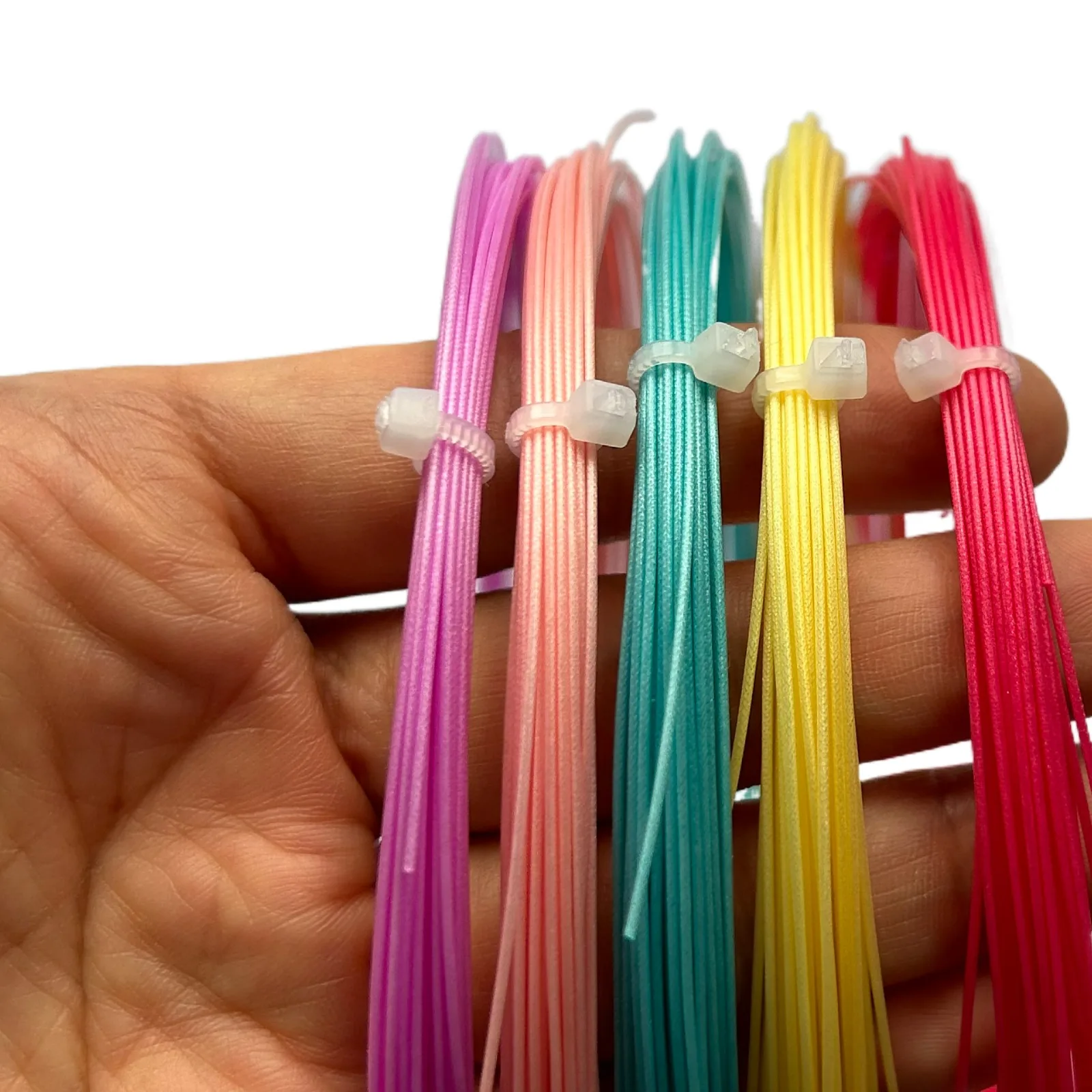 5PCS Retail ZARSIA Bulk Badminton Strings Training Durable Badminton String Max Tension 35lbs 0.7MM
5PCS Retail ZARSIA Bulk Badminton Strings Training Durable Badminton String Max Tension 35lbs 0.7MM