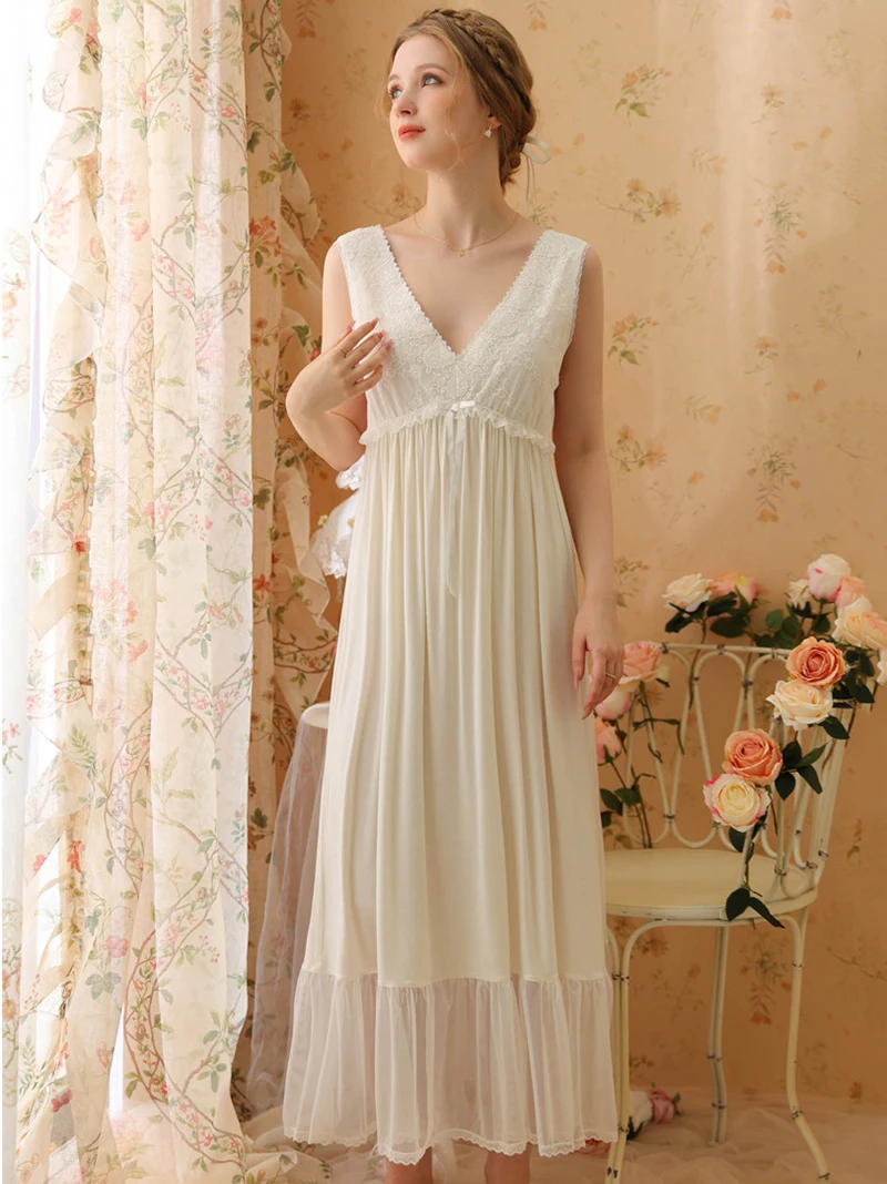 

Women Vintage Princess Pajama V-Neck Sleepwear Summer Cotton Lace Sexy Nightdress Sweet Girl Fairy Victorian Nightgowns Homewear