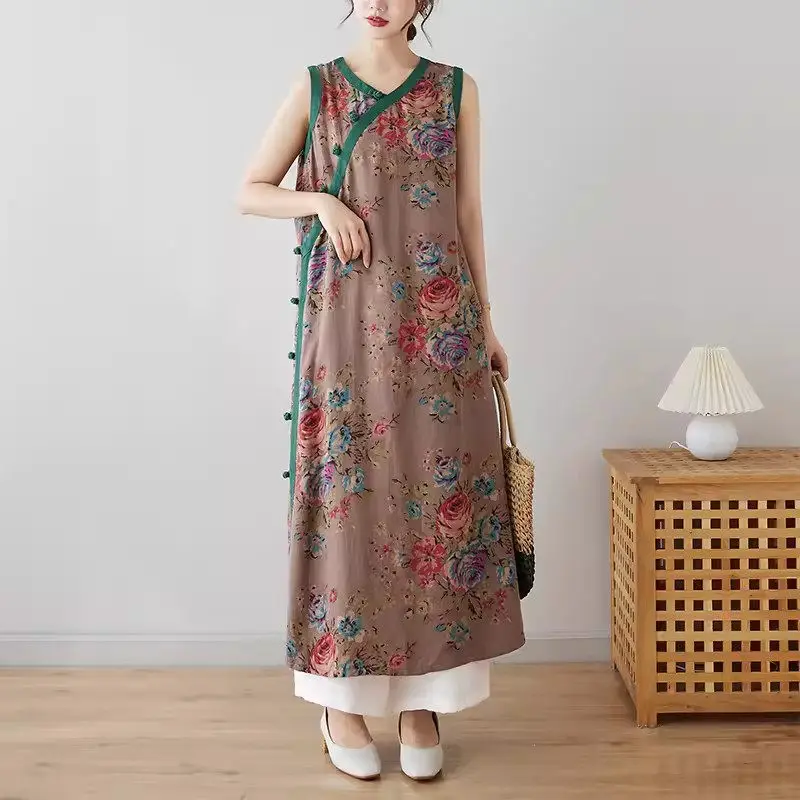 

Платье в китайском стиле ретро из хлопчатобумажной пряжи с принтом платье средней длины без рукавов в северо-восточном стиле с крупными цветами платье Qipao K640