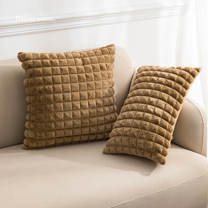 New Solid Flocked Big Plaids Plush Cushion Cover Fashion Corn Stripes Lumbar Pillows Case Sofa Chair Modern Simple Decor Pillows
New Solid Flocked Big Plaids Plush Cushion Cover Fashion Corn Stripes Lumbar Pillows Case Sofa Chair Modern Simple Decor Pillows