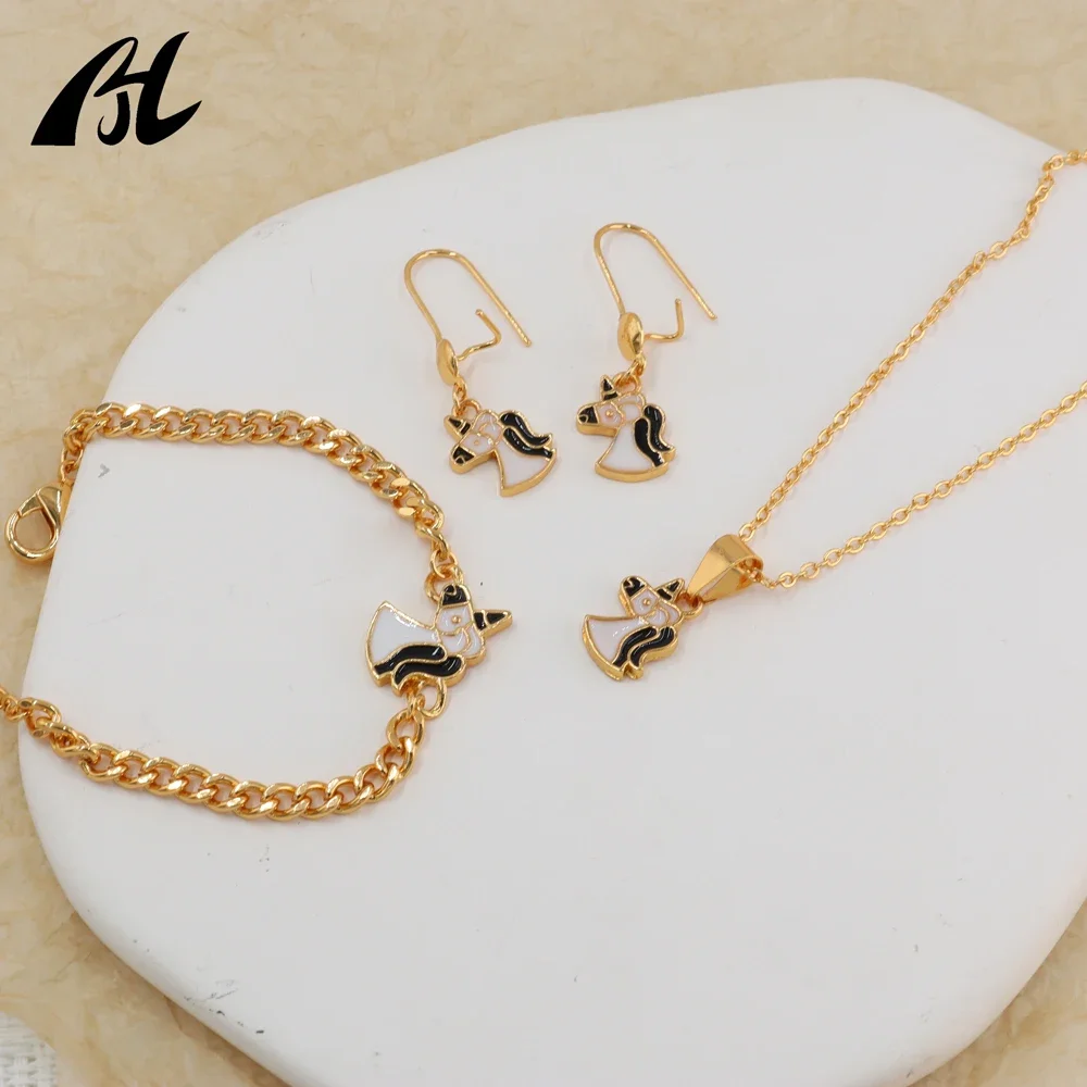 Cheap Price Enamel Unicorn Decor Cute Set Pendant Necklace Earring Bracelet Jewelry Set for Girls
Cheap Price Enamel Unicorn Decor Cute Set Pendant Necklace Earring Bracelet Jewelry Set for Girls