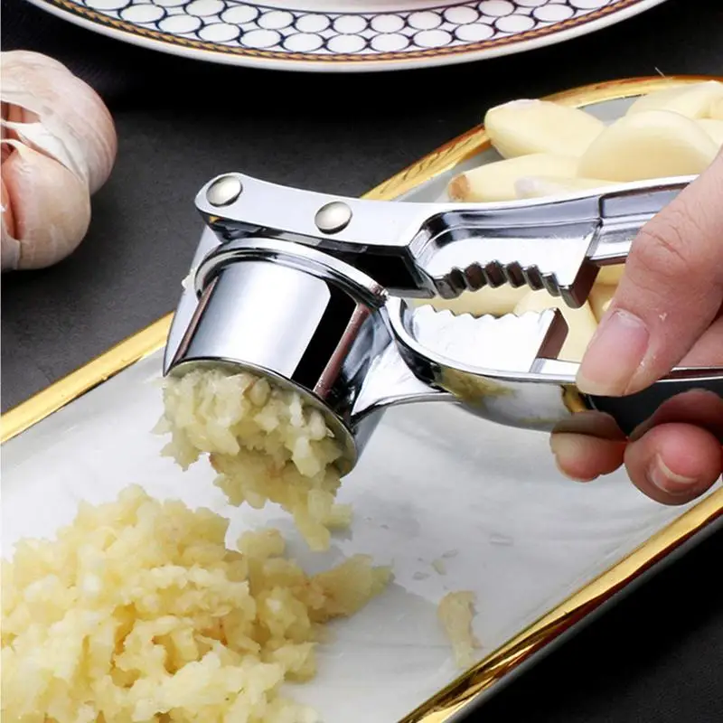 Garlic Presser Tool Multifunction Manual Garlic Mincer With Handle Vegetables Ginger Squeezer Masher Lightweight Kitchen Slicer
Garlic Presser Tool Multifunction Manual Garlic Mincer With Handle Vegetables Ginger Squeezer Masher Lightweight Kitchen Slicer
