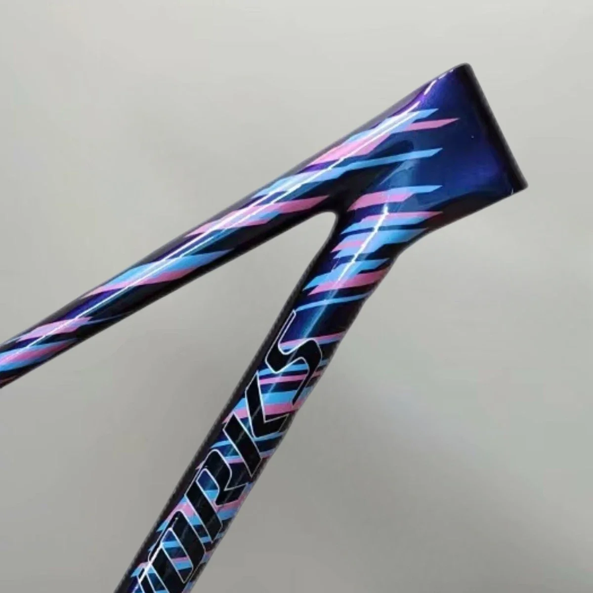 Untralight Chamelelon горный карбоновый велосипед рама S M L BSA Epic велосипед карбоновая рама Hardtail велосипедная Рама Сделано в Тайване
Untralight Chamelelon горный карбоновый велосипед рама S M L BSA Epic велосипед карбоновая рама Hardtail велосипедная Рама Сделано в Тайване