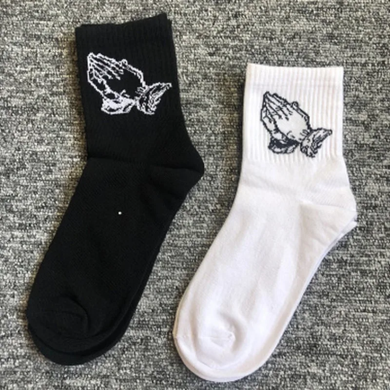 White Socks Fashion Skate Cotton Crew Socks Gesture Pattern for Men Women Hip Hop Funny Novelty Black White Socks Gifts for Men
White Socks Fashion Skate Cotton Crew Socks Gesture Pattern for Men Women Hip Hop Funny Novelty Black White Socks Gifts for Men