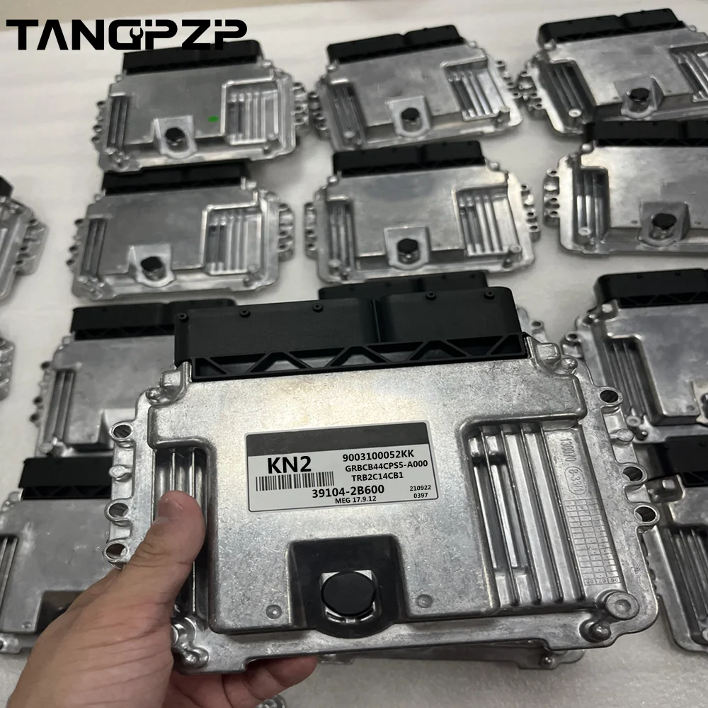 

39104-2B600 KN2/39123-2B920 For Hyundai -AT Elantra Rena MEG17.9.12 Car Engine Computer Board/ECU/Electronic Control Unit