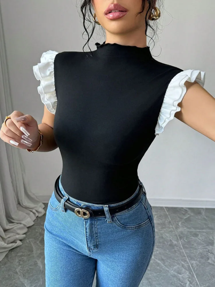 قميص نسائي للربيع والصيف أسود بياقة عالية أبيض مكشكش بدون أكمام ضيق أنيق حلو للاستخدام اليومي عصري قميص نسائي للربيع والصيف أسود بياقة عالية أبيض مكشكش بدون أكمام ضيق أنيق حلو للاستخدام اليومي عصري