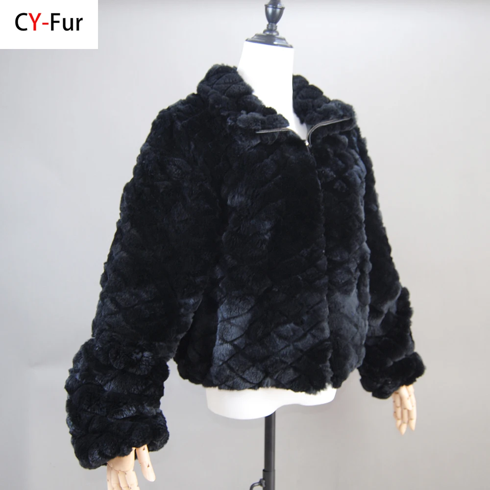2023 Black Fashion Short Real Rex Rabbit Fur Jacket with Lapel Collar Woman Winter New Genuine Rex Rabbit Fur Coat Outwear
2023 Black Fashion Short Real Rex Rabbit Fur Jacket with Lapel Collar Woman Winter New Genuine Rex Rabbit Fur Coat Outwear