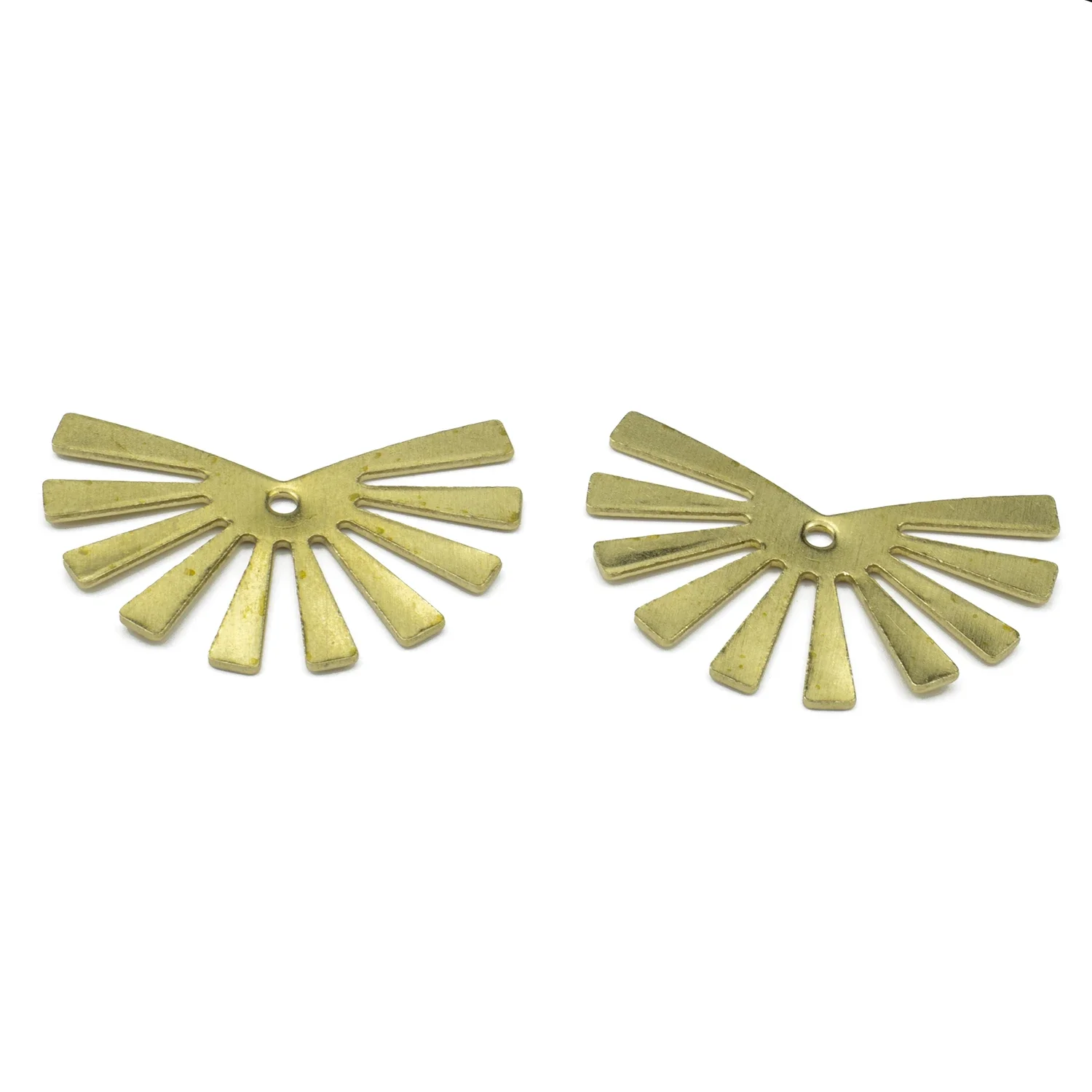 10Pcs Raw Brass Sun Flower Charms Dandelion Pendant Eye Diy For Jewelry Bracelet Making Keychain Jewelry Findings Supplies
10Pcs Raw Brass Sun Flower Charms Dandelion Pendant Eye Diy For Jewelry Bracelet Making Keychain Jewelry Findings Supplies