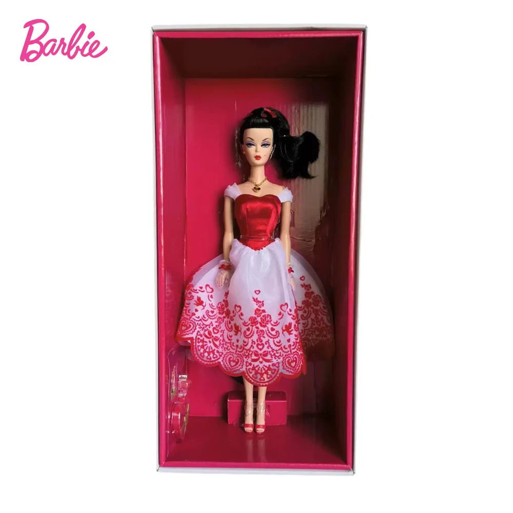 Original 2013 Barbie Cupid's Kisses Gold Label Doll Limited Collection figure Toy BCR06
Original 2013 Barbie Cupid's Kisses Gold Label Doll Limited Collection figure Toy BCR06