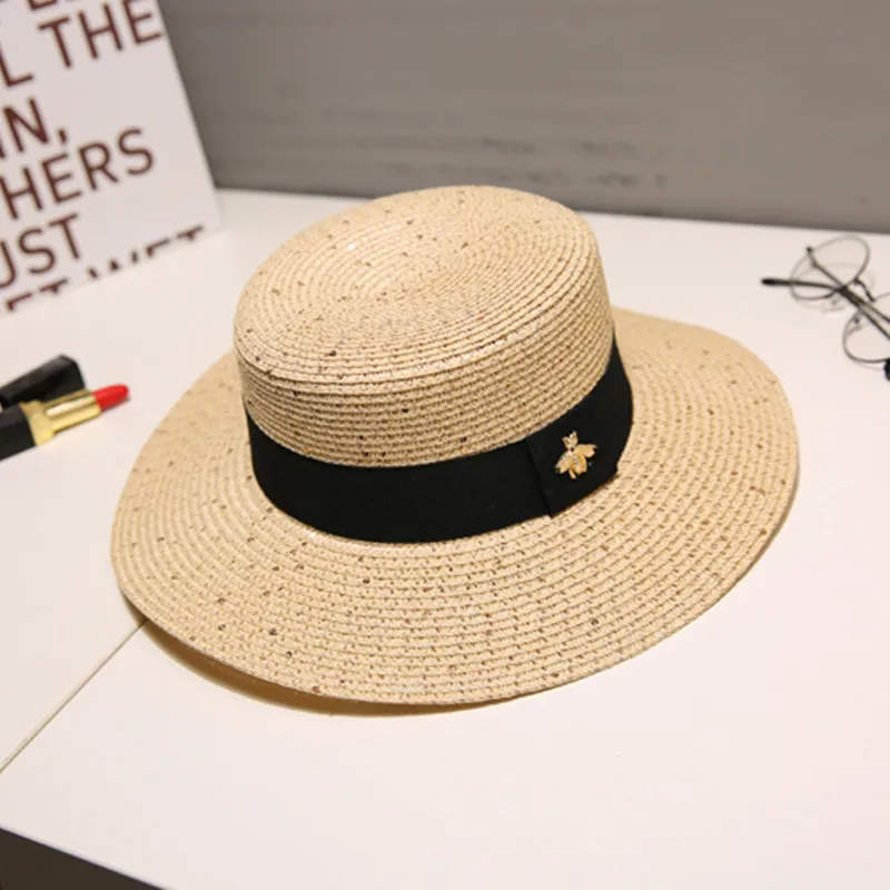 Ladies Sun Boater Flat Hats Small Bee Sequins Straw Hat Retro Gold Braided Hat Female Sunshade Shine Flat Cap
Ladies Sun Boater Flat Hats Small Bee Sequins Straw Hat Retro Gold Braided Hat Female Sunshade Shine Flat Cap