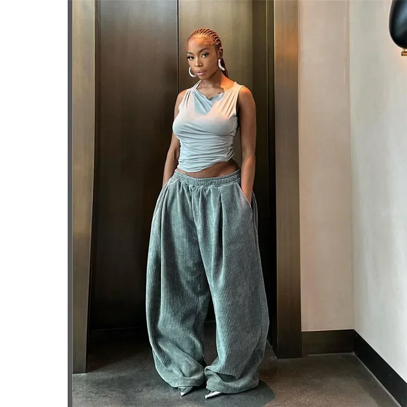 Deeptown Corduroy Oversized Pants Women Y2K Vintage Baggy Wide Leg Casual Pocket Trousers Harajuku Streetwear Sweatpants Korean
Deeptown Corduroy Oversized Pants Women Y2K Vintage Baggy Wide Leg Casual Pocket Trousers Harajuku Streetwear Sweatpants Korean