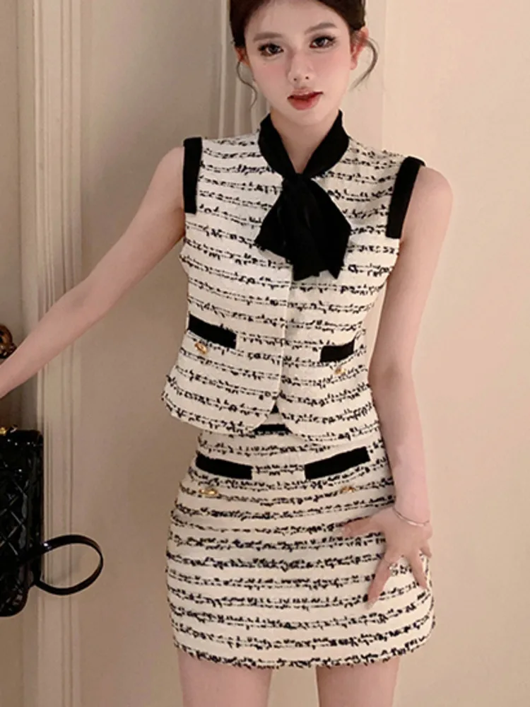 QIWN Quality French Small Fragrance Two Piece Set For Women Bow Vest Jacket + Skirt Suits Korean Sweet Summer 2 Piece Outfits
QIWN Quality French Small Fragrance Two Piece Set For Women Bow Vest Jacket + Skirt Suits Korean Sweet Summer 2 Piece Outfits