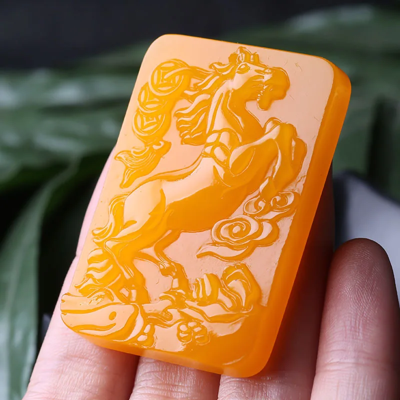 Huanglong Jade Zodiac Horse No Matter Brand Pendant Horse To Success Immediately Rich Men and Women Pendants
Huanglong Jade Zodiac Horse No Matter Brand Pendant Horse To Success Immediately Rich Men and Women Pendants