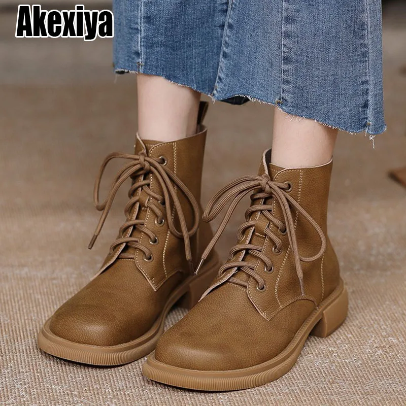 

PU Leather Ankle Boots Women Platform Motorcycle Booties Female Autumn Winter Shoes Warm Short Boots Goth Botas BC4904