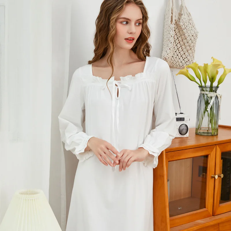 White Vintage Dress Long Nightgown Women Sleepwear Autumn Long-sleeved Cotton Nightdress Loose Princess Nightgown DropShipping
White Vintage Dress Long Nightgown Women Sleepwear Autumn Long-sleeved Cotton Nightdress Loose Princess Nightgown DropShipping