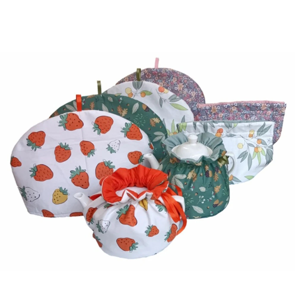New Insulated Teapot Cover Comfort Cotton Novelty Kitchen Hood Teapot Insulation Dustproof Warm Cover Kitchen Supplies
New Insulated Teapot Cover Comfort Cotton Novelty Kitchen Hood Teapot Insulation Dustproof Warm Cover Kitchen Supplies
