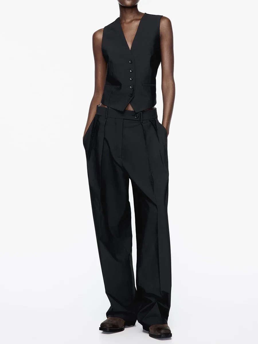 Solid Color Casual 2 Piece Set Woman Sleeveless Top Pockets Fashion Casual Cozy Street Style 2023 Spring Autumn New Slim Set
Solid Color Casual 2 Piece Set Woman Sleeveless Top Pockets Fashion Casual Cozy Street Style 2023 Spring Autumn New Slim Set