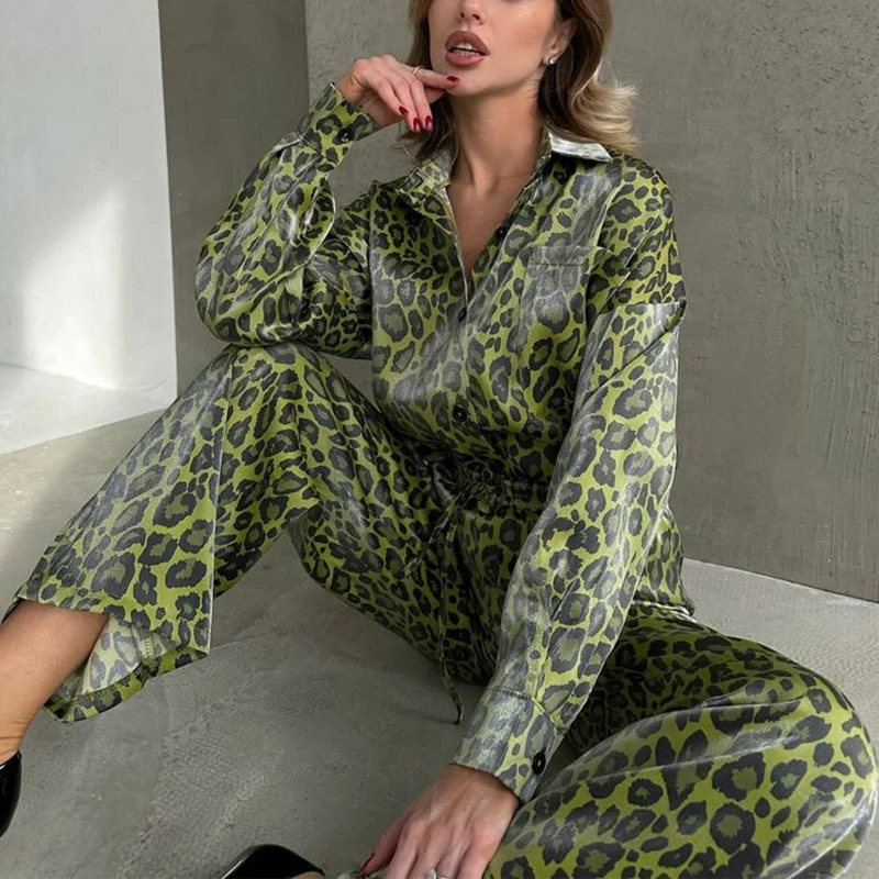 

Women Fashion Leopard Print 2Pc Suit Elegant Lapel Single-breasted Shirt and Straight Pant Set Causal Long Sleeve Loose Outfits