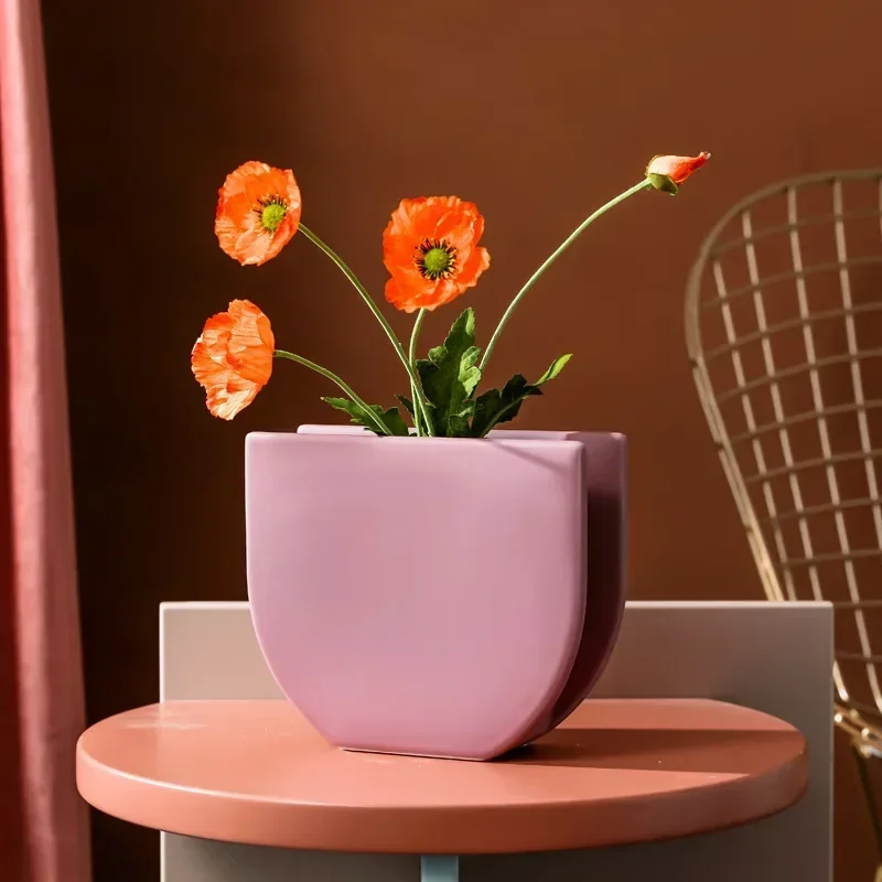 

Ceramic vase, Nordic creative furnishings, flower arrangement, home furnishings living room decoration home decoration