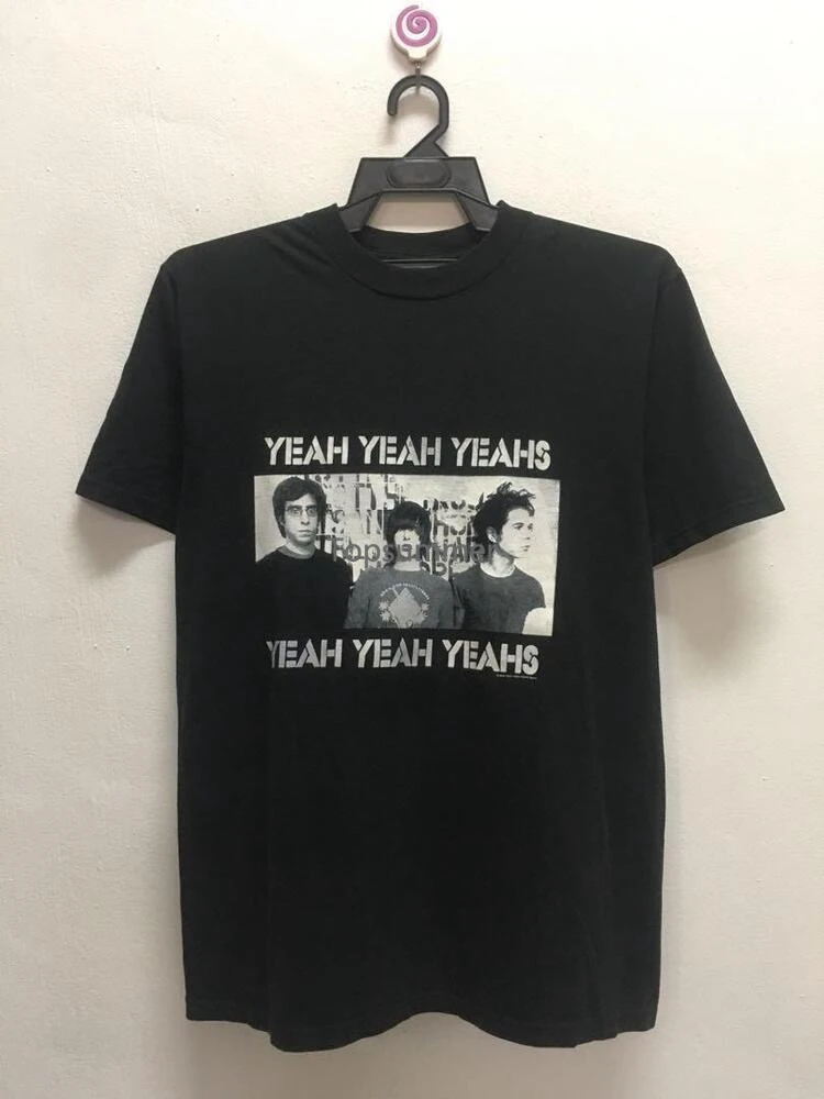 

Vtg Yeah Yeah Yeahs Tour 2003 Band Tee Shirt Vintage An19354