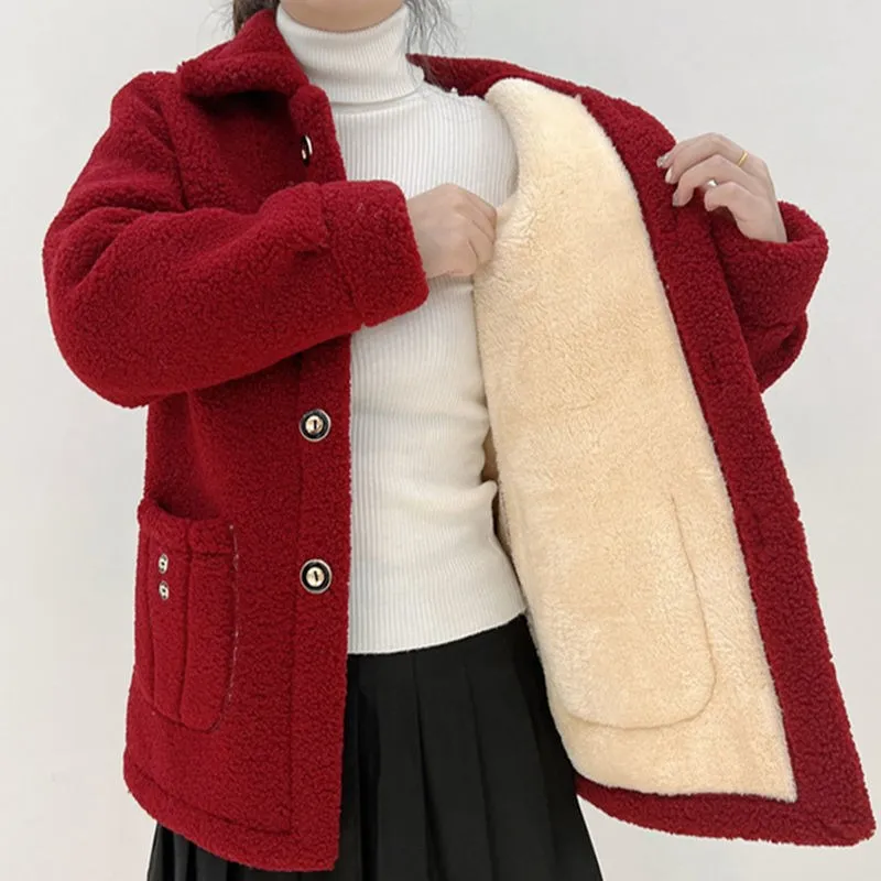 Thick Fleece Winter Single Breasted Lamb Fur 2023 New Women's Coat Mom Wear Lapel Pocket Imitation Fur Warm Casual Jacket Female
Thick Fleece Winter Single Breasted Lamb Fur 2023 New Women's Coat Mom Wear Lapel Pocket Imitation Fur Warm Casual Jacket Female