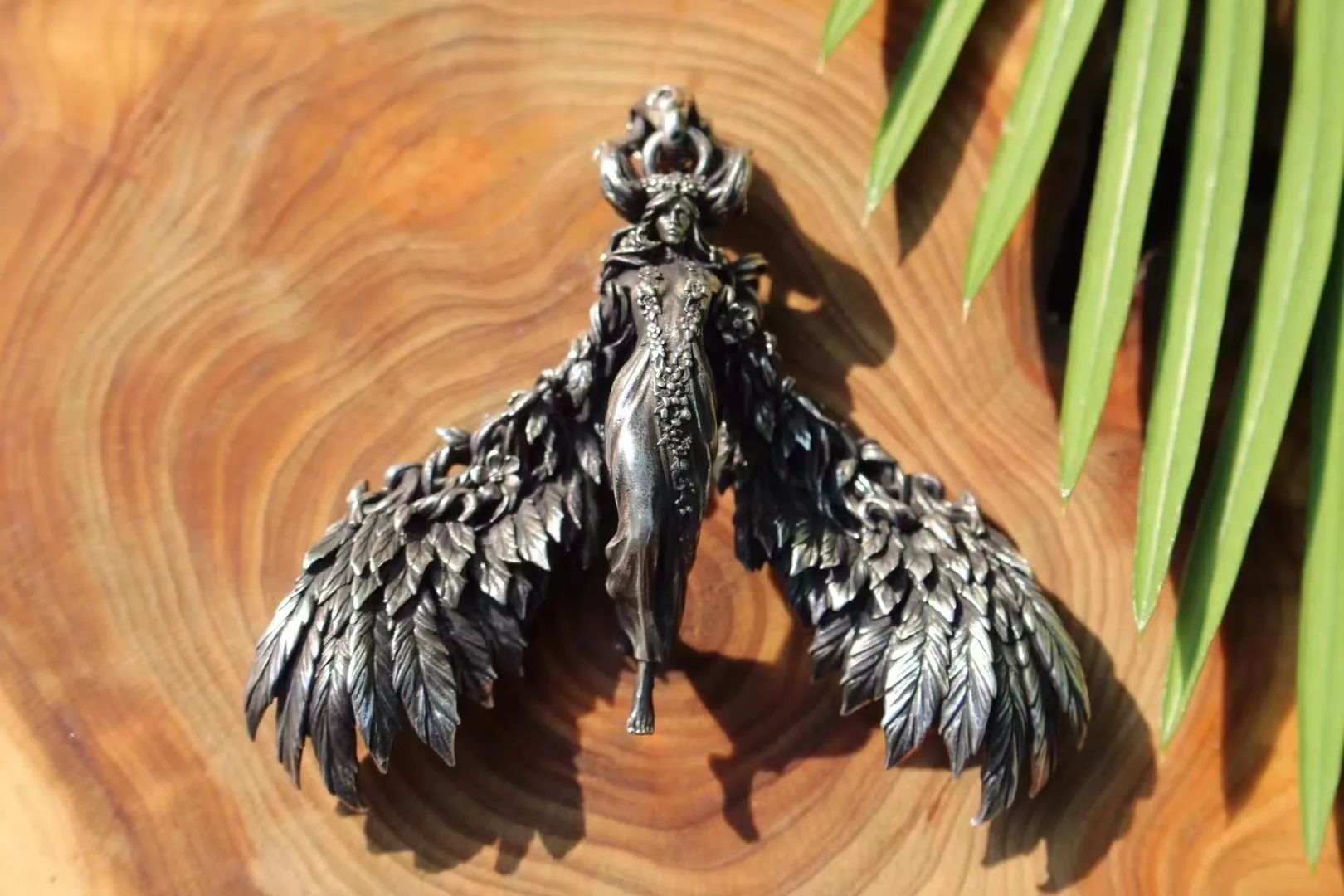 

"Factory Direct" s925 Silver Do Old Process Flower Faery Pender for Men and Women