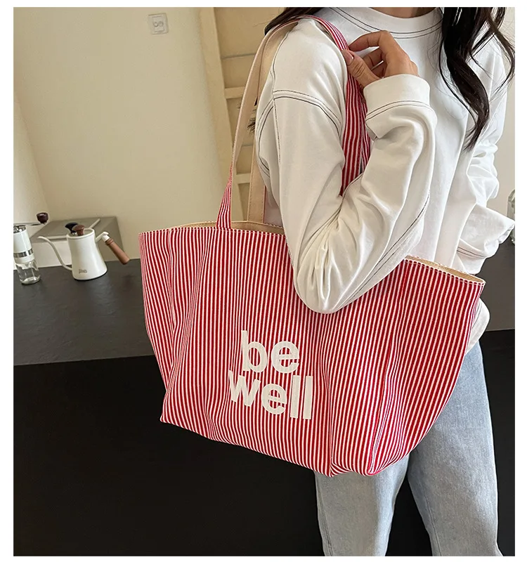 2025 New Fashion Striped Women's Shoulder Bag 1 Sb26756d1f9d54f93bc9ba27d44e0a6bbR