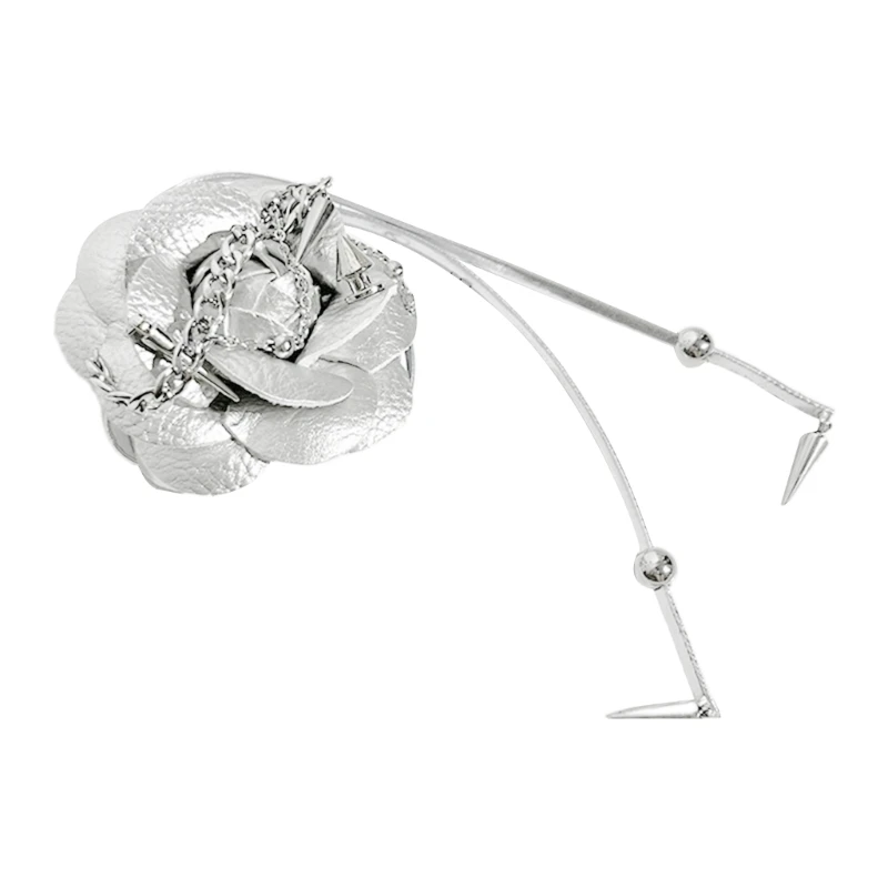 Изысканное колье с камелией, колье-чокер с цветком и регулируемой лентой
Изысканное колье с камелией, колье-чокер с цветком и регулируемой лентой