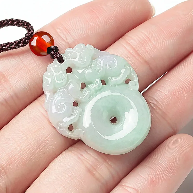 

Burmese Jade Pixiu Pendant Jewelry Carved Natural Emerald Amulets Men Jadeite Fashion Gift Gifts for Women Necklace Green