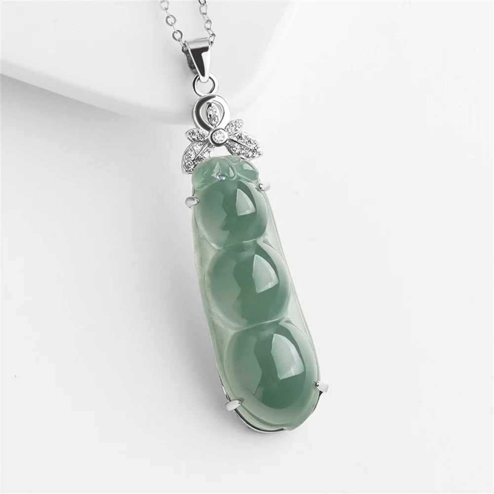 925 Silver Natural Ice Green Jadeite Carved Charm Beans Lucky Pendant Amulet S925 Chain Necklace Certificate Luxury Jade Jewelry
925 Silver Natural Ice Green Jadeite Carved Charm Beans Lucky Pendant Amulet S925 Chain Necklace Certificate Luxury Jade Jewelry