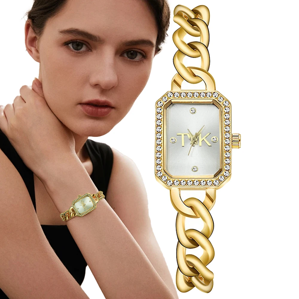 Fashion casual women's watch Korean elegant steel band women's watch casual student watch
Fashion casual women's watch Korean elegant steel band women's watch casual student watch