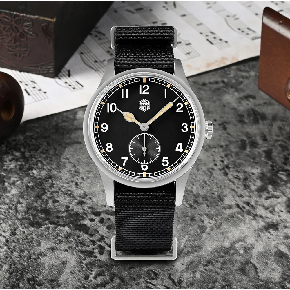 San Martin 36mm Pilot Watch RONDA 6004 Quartz Movement Simple Fashion Style Men Wristwatch Nylon Strap 10 Bar Luminous SN0105
San Martin 36mm Pilot Watch RONDA 6004 Quartz Movement Simple Fashion Style Men Wristwatch Nylon Strap 10 Bar Luminous SN0105