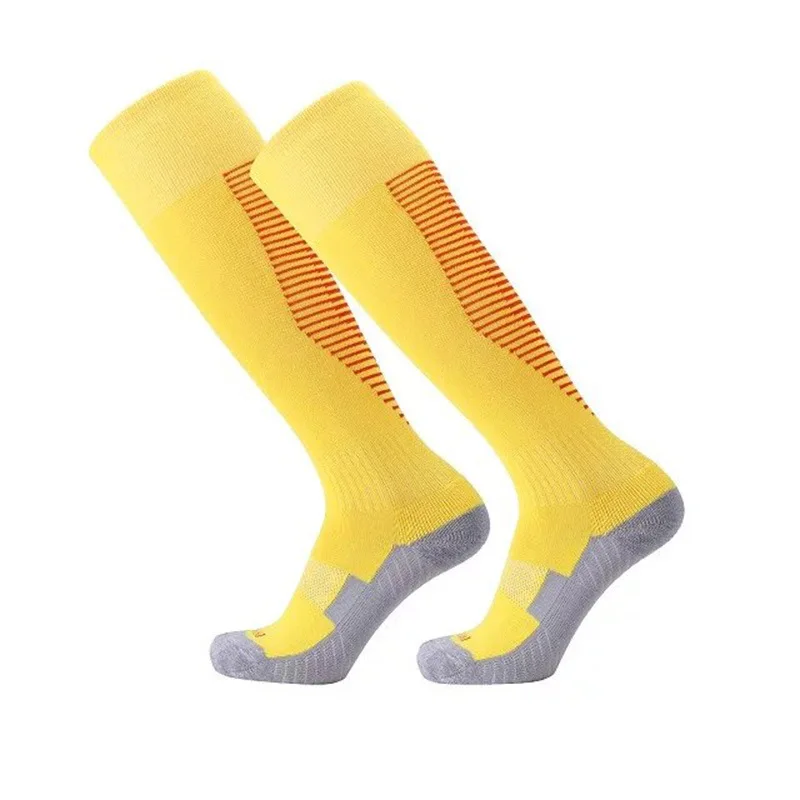 White solid color socks, women's middle tube versatile simple sports breathable socks, men's black stockings
White solid color socks, women's middle tube versatile simple sports breathable socks, men's black stockings