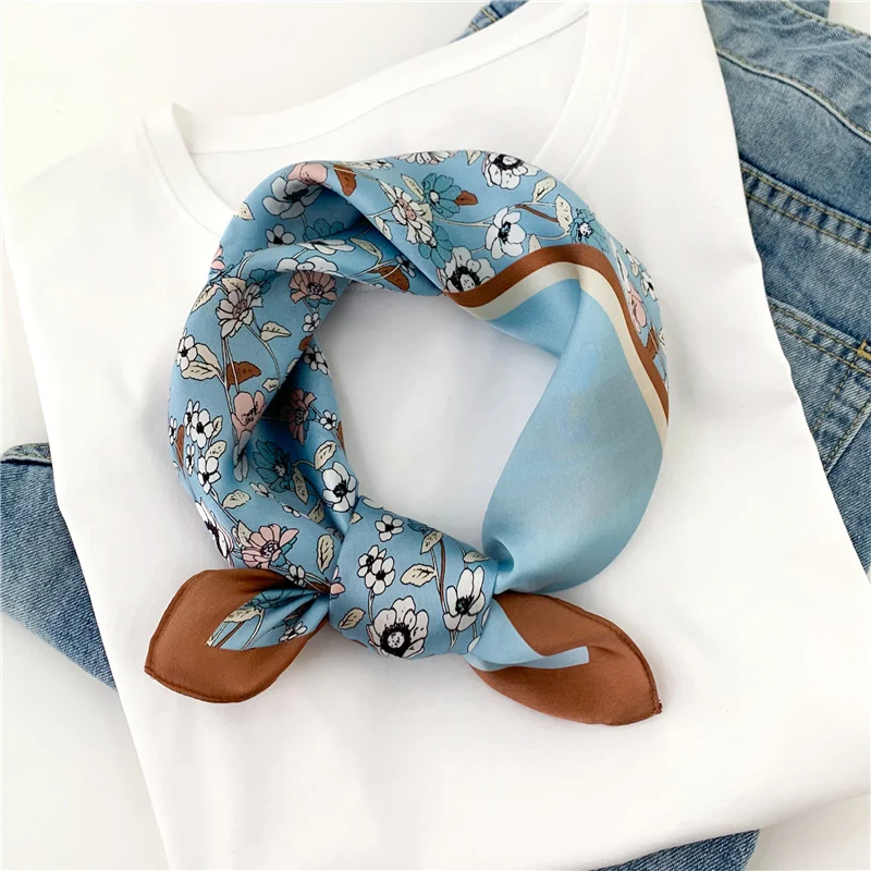 

2022 New Real Silk Elegant Floral Scarf Women Small Square Scarves Neckerchief Bandana Print Neck Hairband Female Foulard