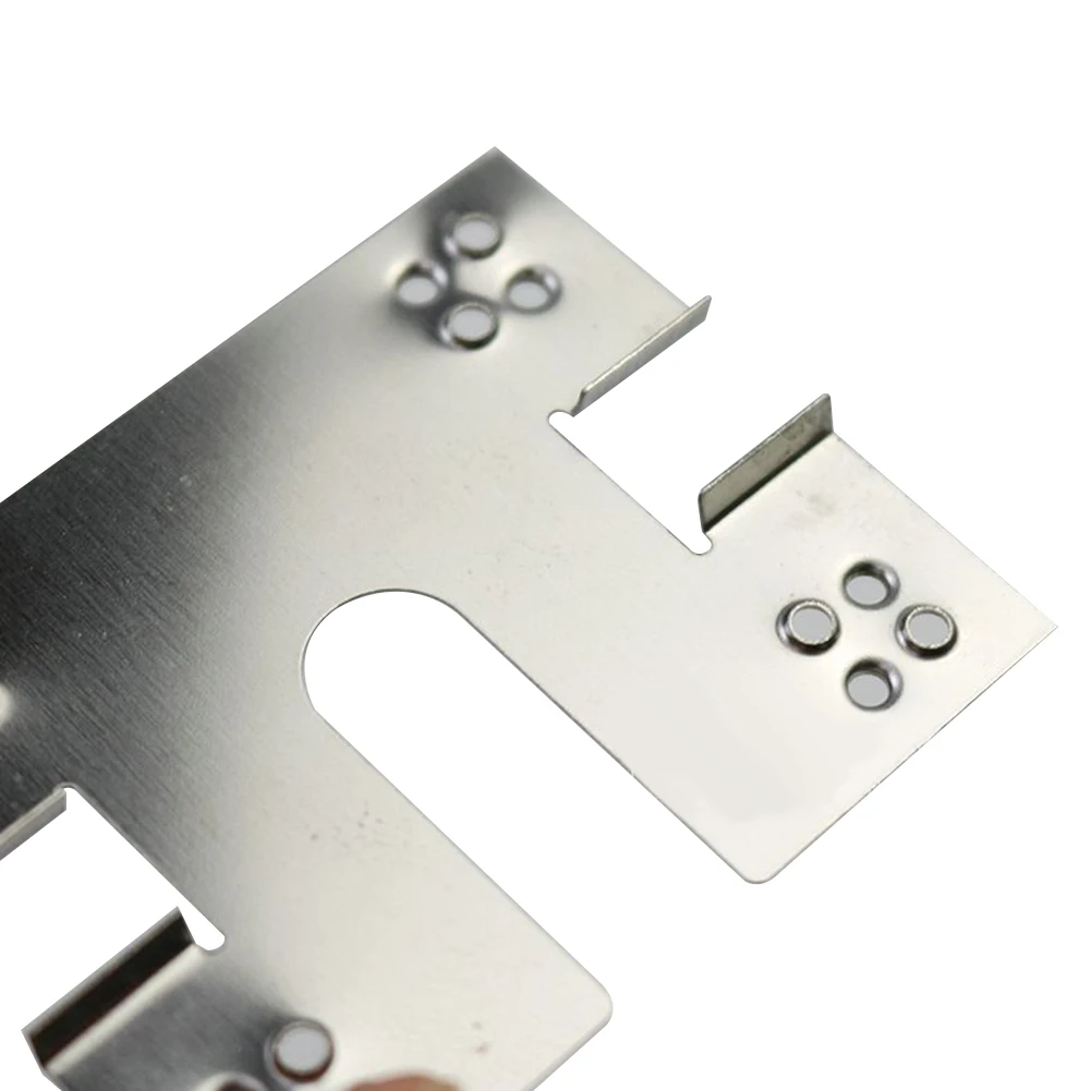 50pcs Solar Panel Mounting PV Grounding Clip Washer Spacer Construction Ground Lug Solar PV Grounding Conductive Sheet
50pcs Solar Panel Mounting PV Grounding Clip Washer Spacer Construction Ground Lug Solar PV Grounding Conductive Sheet