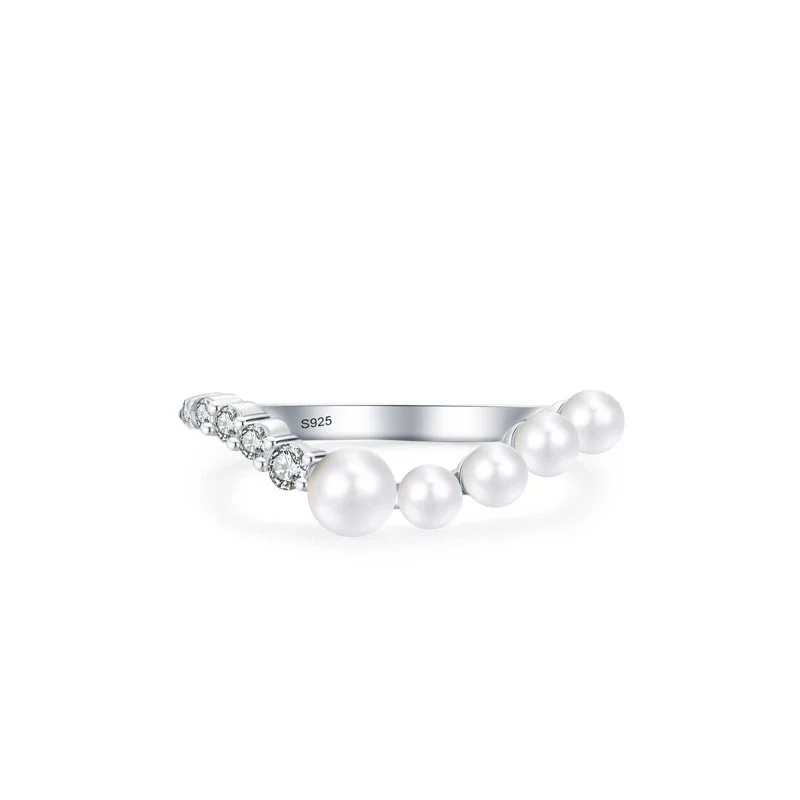 

Fashionable and Versatile S925 Women's Sterling Silver Ring, Luxurious European and American Style Set with Diamonds and Pearls
