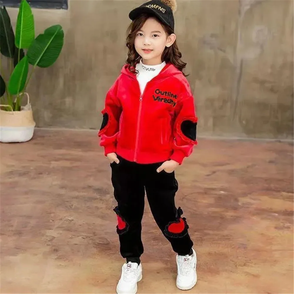 Spring & Autumn Gold Velvet Girls Suit The New 2022 Korean Version Hooded Heart Pattern 2 Piece Set Children'S Clothes Girl
Spring & Autumn Gold Velvet Girls Suit The New 2022 Korean Version Hooded Heart Pattern 2 Piece Set Children'S Clothes Girl