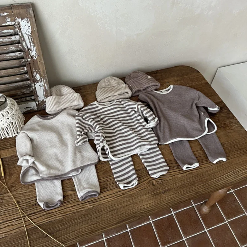Baby and toddler striped casual clothing two-piece set baby spring and autumn loose fit waffle sweater+pants
Baby and toddler striped casual clothing two-piece set baby spring and autumn loose fit waffle sweater+pants