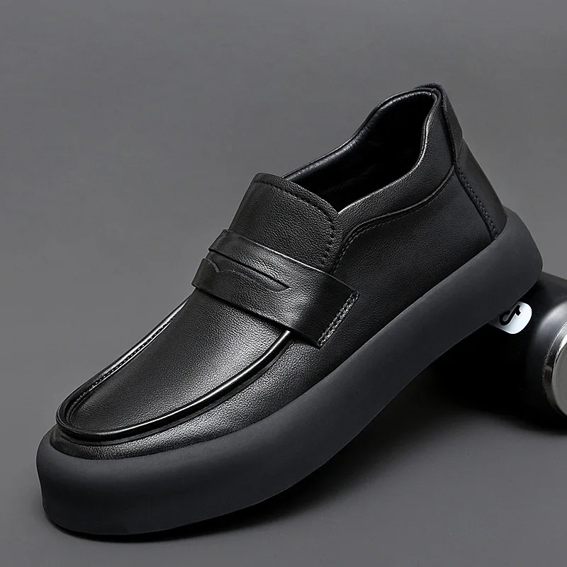 Men's leather shoes spring new loose casual men shoes Korean version simple soft soled business leather shoes shoes for men
Men's leather shoes spring new loose casual men shoes Korean version simple soft soled business leather shoes shoes for men