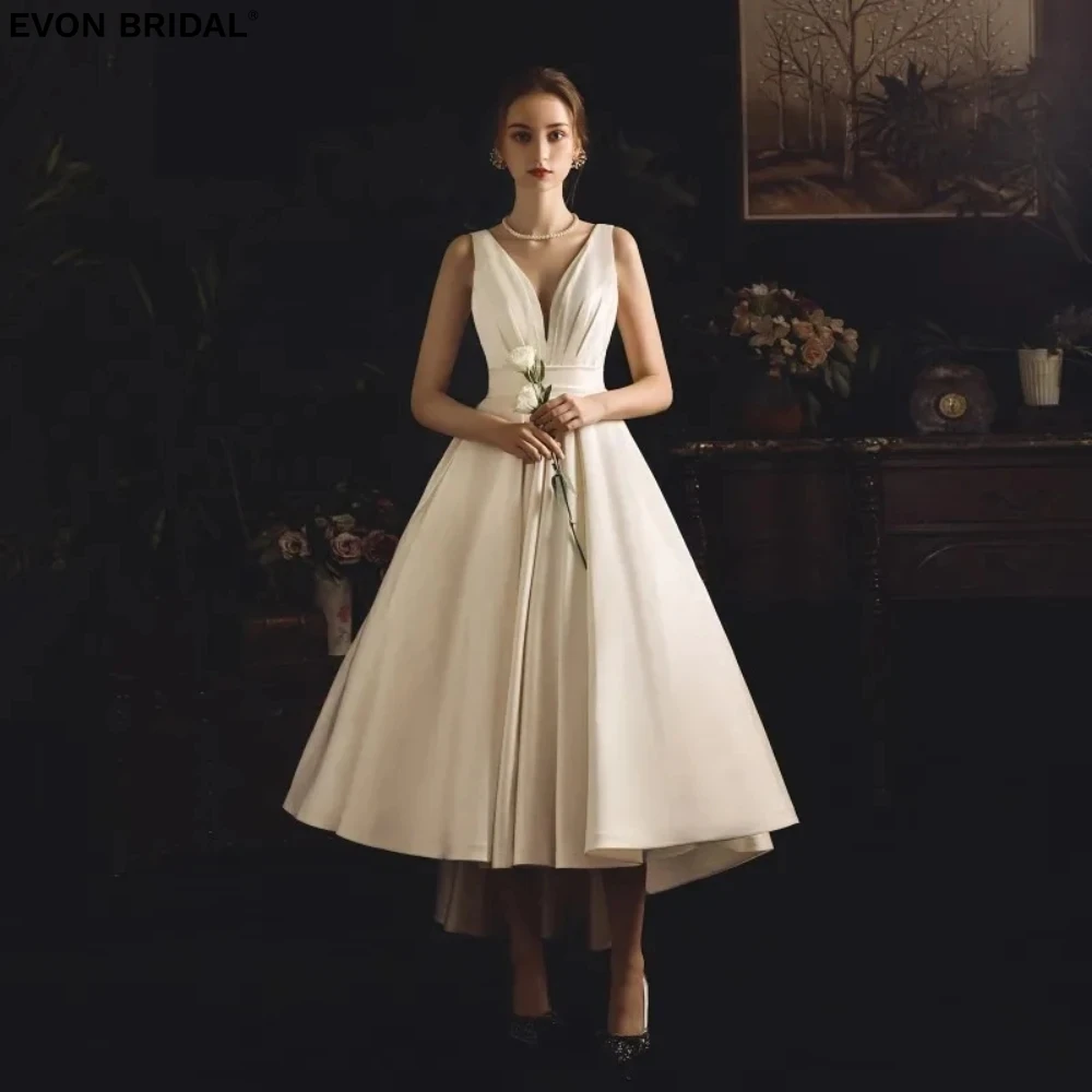EVON BRIDAL Simple Spaghetti Straps Modest Sleeveless Wedding Dresses for Women Floor Length Backless Stain A Line Prom Dresses
EVON BRIDAL Simple Spaghetti Straps Modest Sleeveless Wedding Dresses for Women Floor Length Backless Stain A Line Prom Dresses