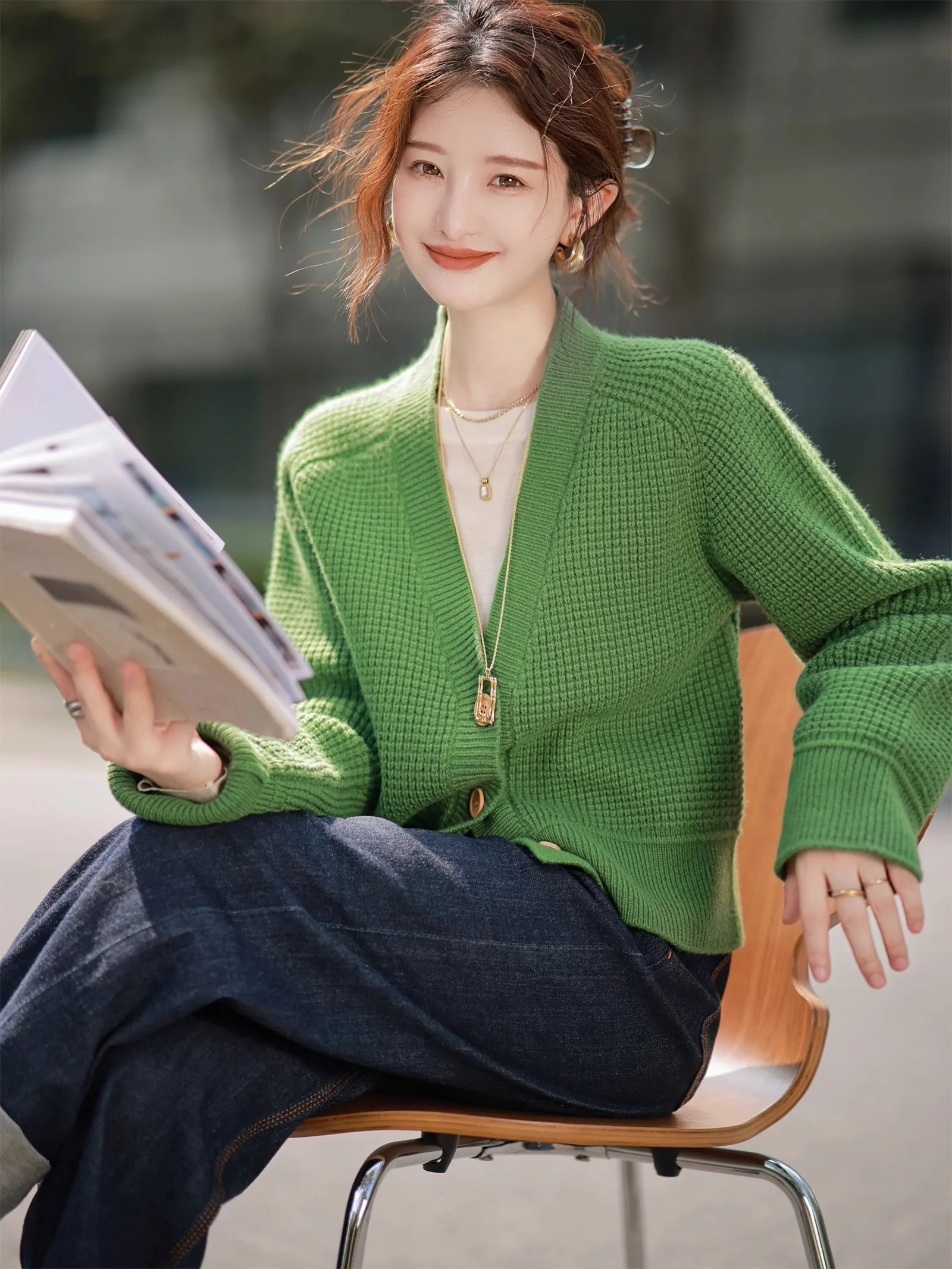 Long Sleeve V-Neck Sweater Knitted Cardigan Jacket 2023 fashion women's Clothing
Long Sleeve V-Neck Sweater Knitted Cardigan Jacket 2023 fashion women's Clothing