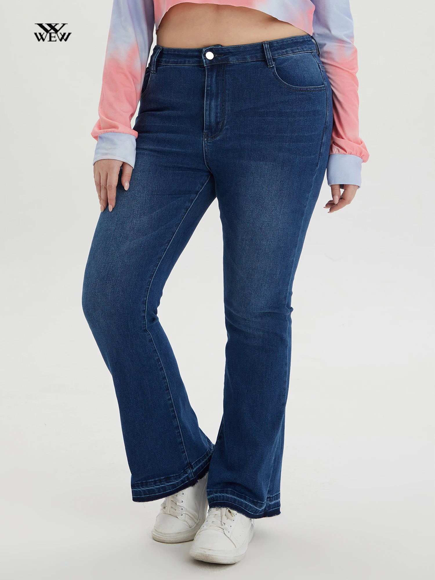 

Plus Size Flared Women Jeans Full Length Denim Jeans High Waist Stretchy 175 Cms Tall Ladies Denim Pants for Mom Curvy Fitting